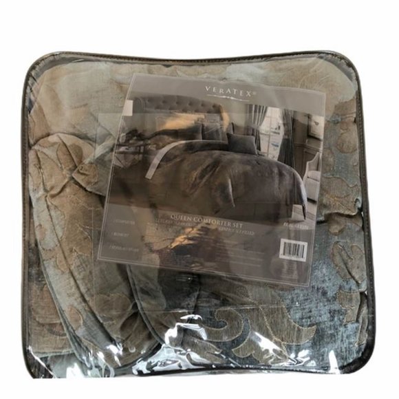 Veratex Queen Comforter Set - Picture 3 of 4